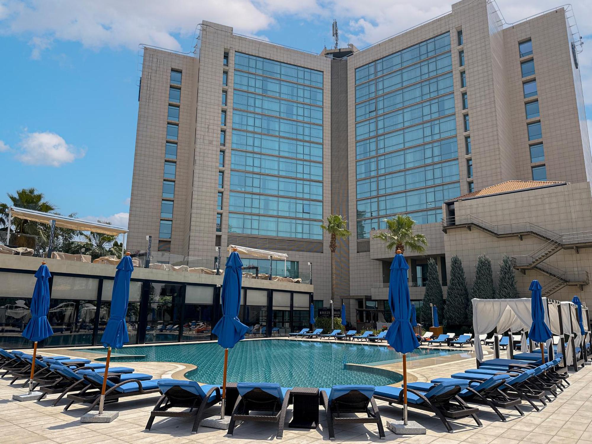 Erbil Rotana Hotel ภายนอก รูปภาพ